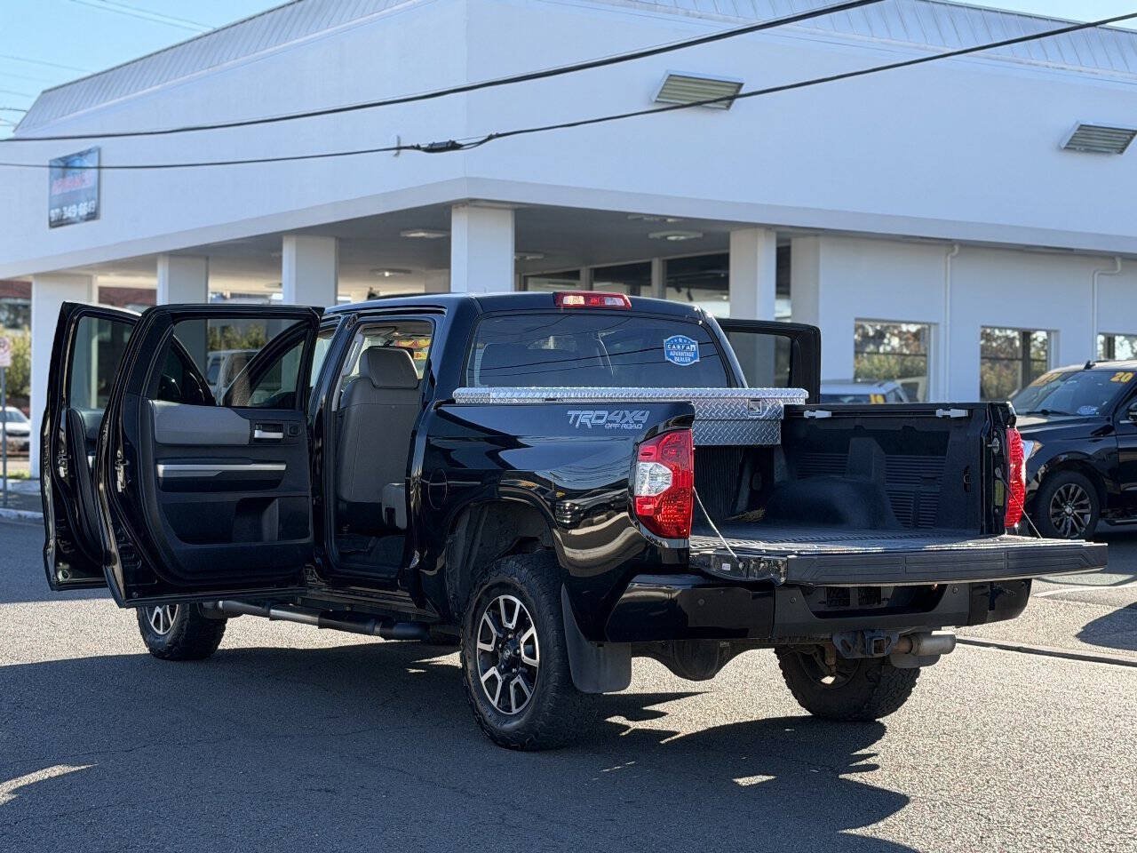 Used 2015 Toyota Tundra Limited w/ T3 Package AWD/4WD image 10