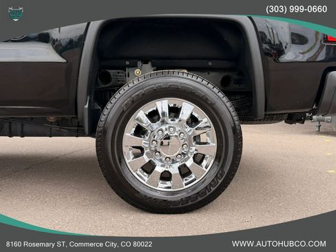 Used 2015 GMC Sierra 2500 Denali w/ Duramax Plus Package AWD/4WD image 36