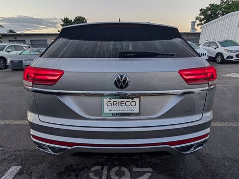 Used 2022 Volkswagen Atlas Cross Sport SEL R-Line image 13