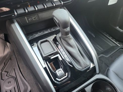 New 2026 Chevrolet Colorado W/T image 21