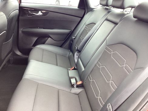 Used 2024 Kia Forte GT-Line w/ GT-Line Premium Package image 13