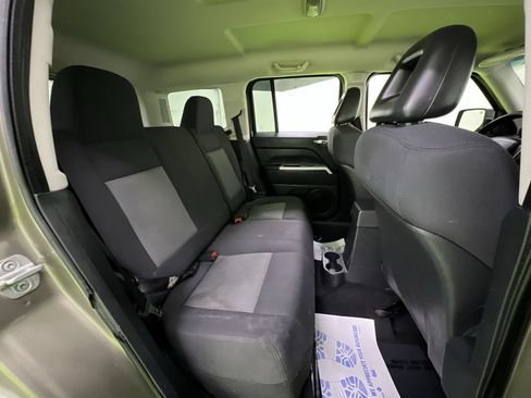 Used 2008 Jeep Patriot Sport FWD image 23