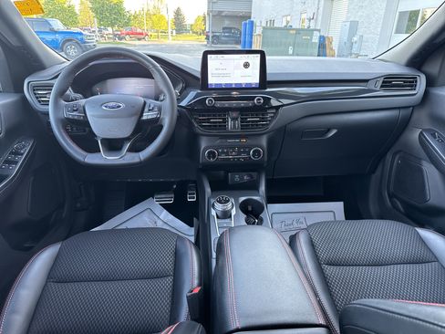 Used 2023 Ford Escape ST-Line AWD/4WD image 15