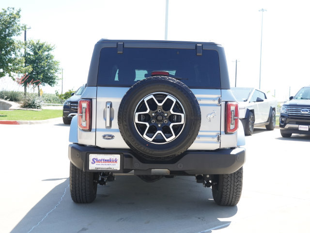 Used 2024 Ford Bronco Outer Banks AWD/4WD image 8