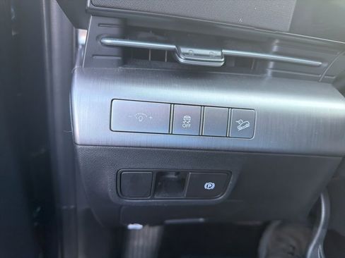 Used 2024 Hyundai Kona SEL image 24