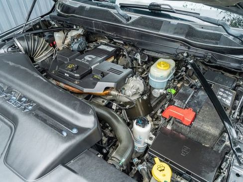 Used 2021 RAM 3500 Laramie image 15