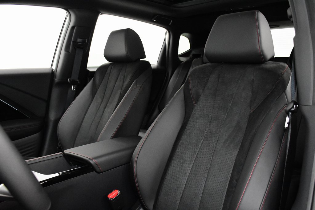 Used 2025 Acura ADX A-Spec FWD image 11