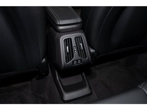 New 2025 BMW X1 xDrive28i w/ Technology Package image 78