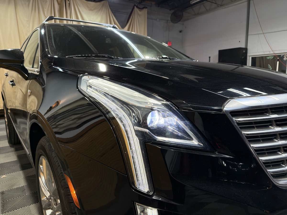 Used 2018 Cadillac XT5 Platinum AWD/4WD image 6