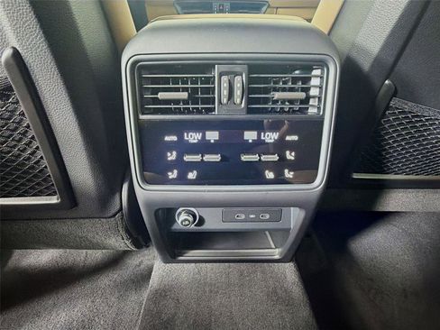 New 2026 Porsche Cayenne Coupe image 22