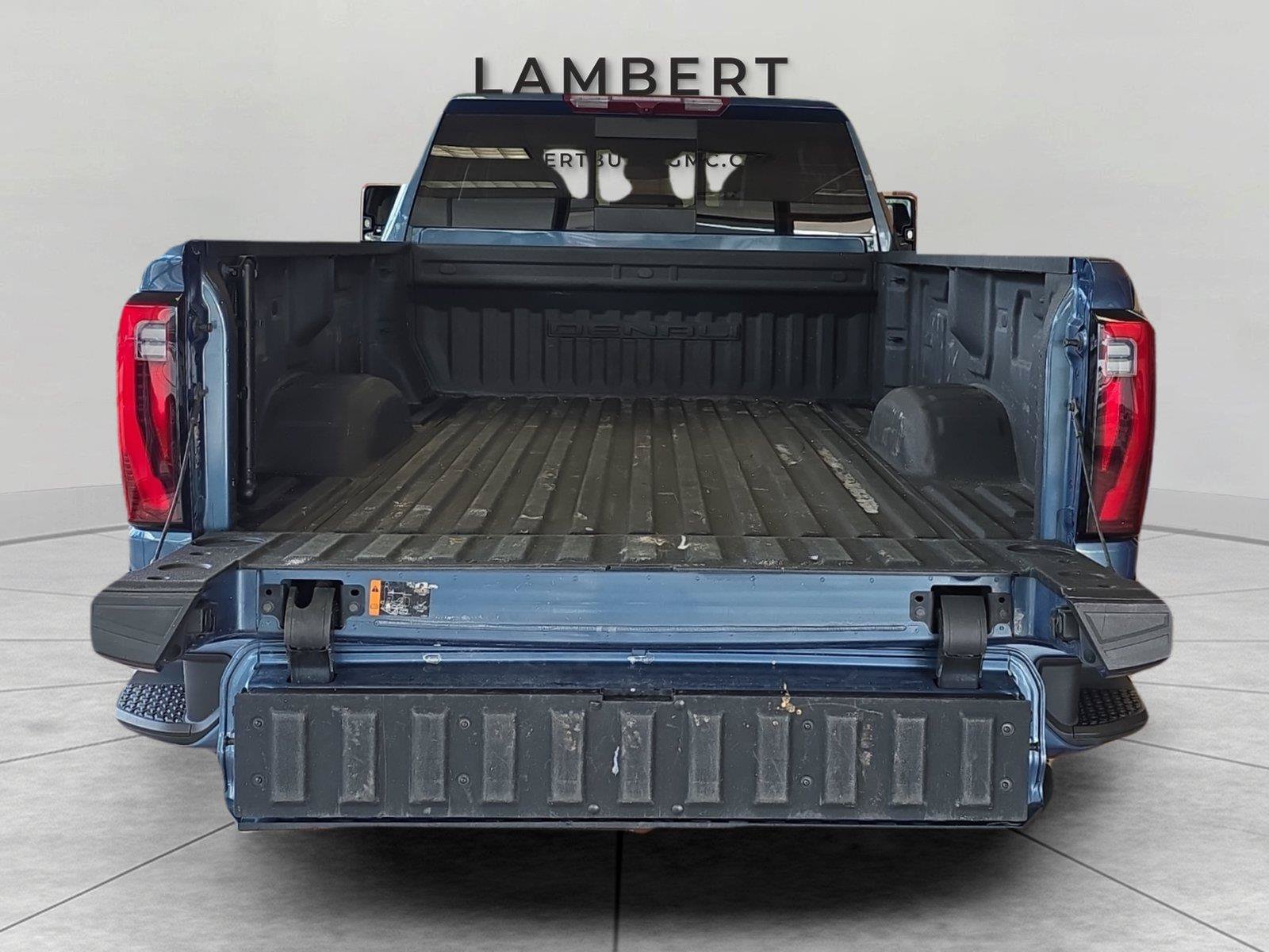 Used 2024 GMC Sierra 2500 Denali AWD/4WD image 13