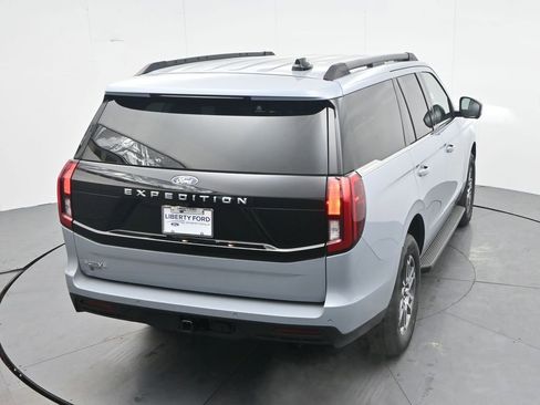 New 2026 Ford Expedition Active RWD image 31