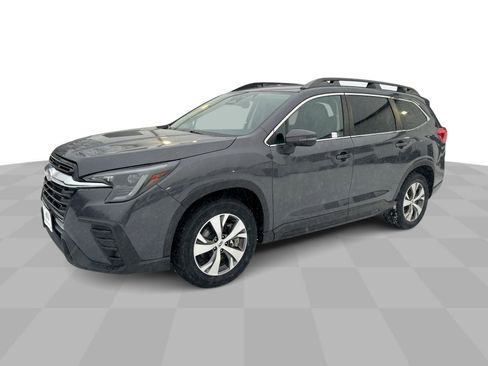 Used 2023 Subaru Ascent Premium w/ Convenience Package image 5