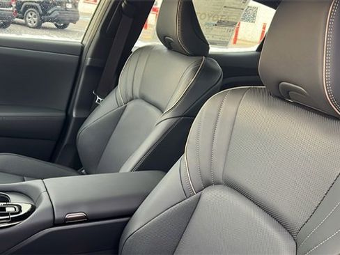 New 2026 Toyota Crown XLE image 21