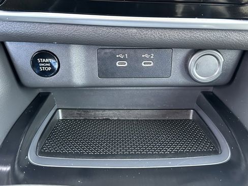 Certified 2025 Nissan Rogue S image 34