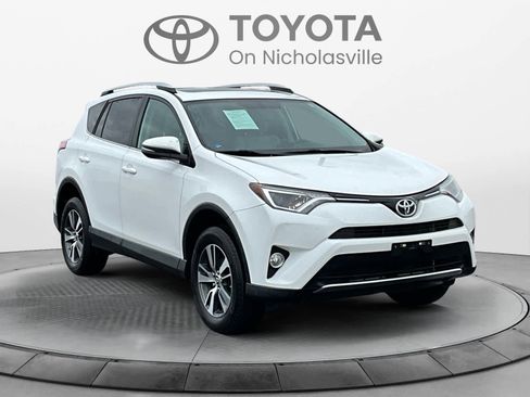 Used 2016 Toyota RAV4 XLE image 8