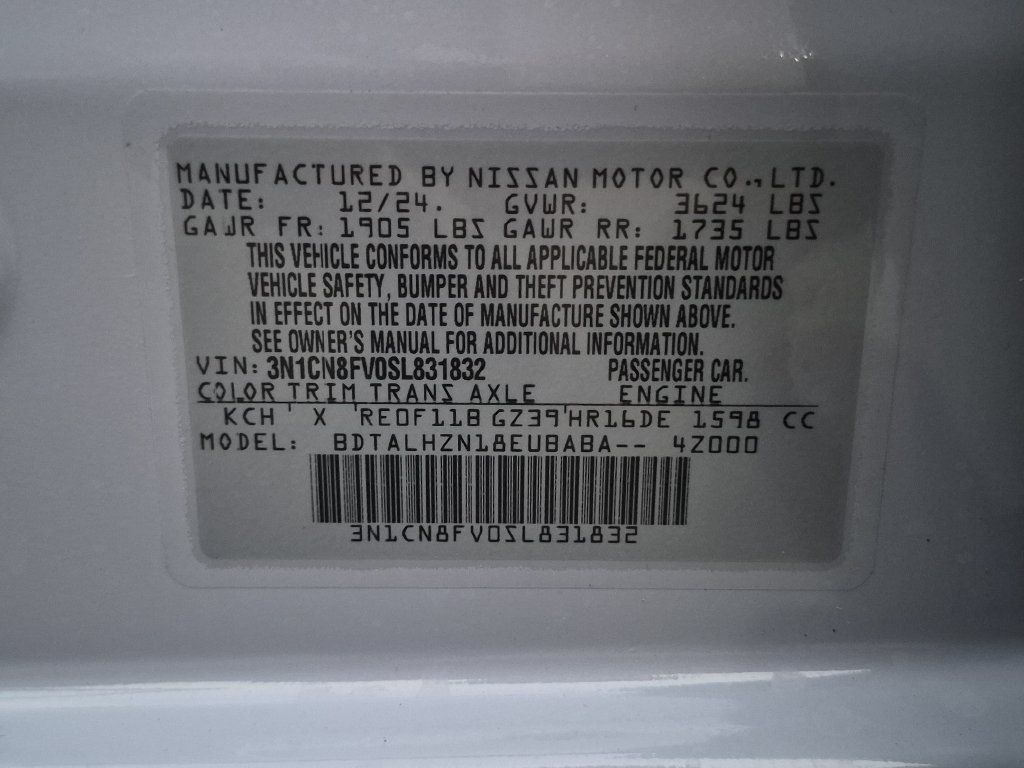 Certified 2025 Nissan Versa SR FWD image 27