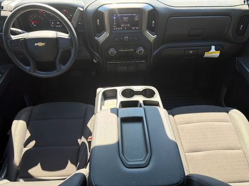 Used 2026 Chevrolet Silverado 1500 Custom w/ LPO, Dark Essentials Package RWD image 23
