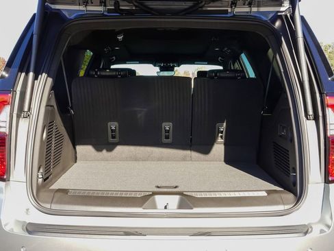 New 2026 GMC Yukon XL Denali w/ Advanced Technology Package image 11