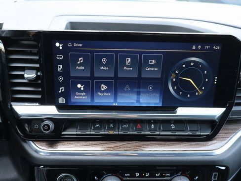 Used 2023 Chevrolet Silverado 1500 RST w/ Z71 Off-Road Package image 8