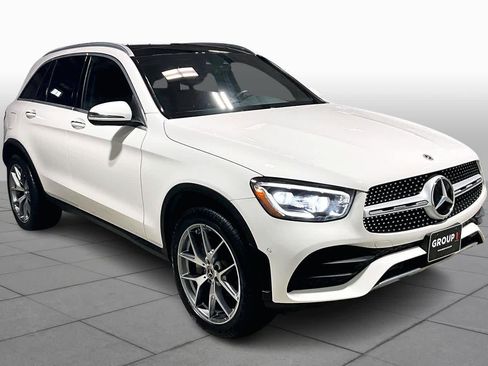 Used 2021 Mercedes-Benz GLC 300 4MATIC image 3