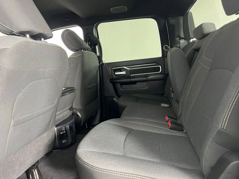 Used 2024 RAM 2500 Big Horn w/ Sport Appearance Package image 27