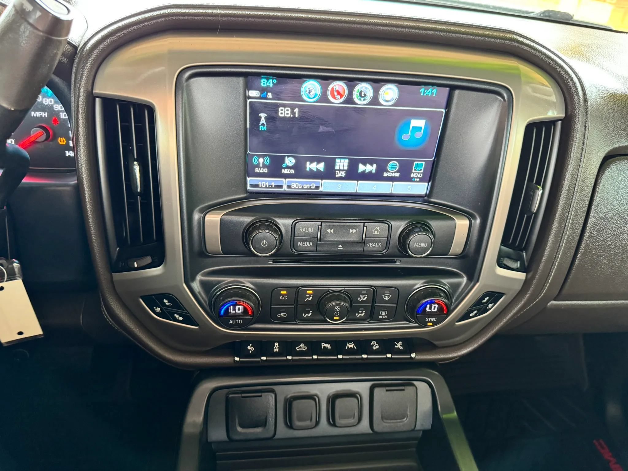 Used 2018 GMC Sierra 1500 Denali w/ Denali Ultimate Package AWD/4WD image 14