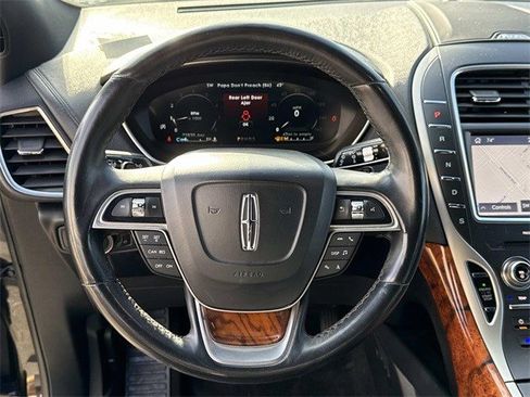 Used 2019 Lincoln Nautilus Reserve w/ Cargo Utility Package image 19