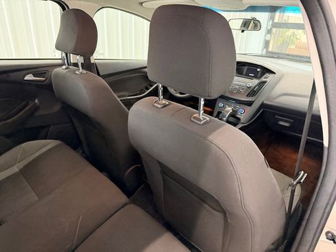 Used 2017 Ford Focus SE image 14