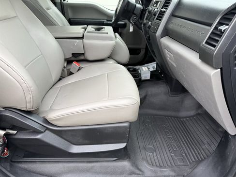 Used 2019 Ford F450 XL w/ Snow Plow Prep Package RWD image 52
