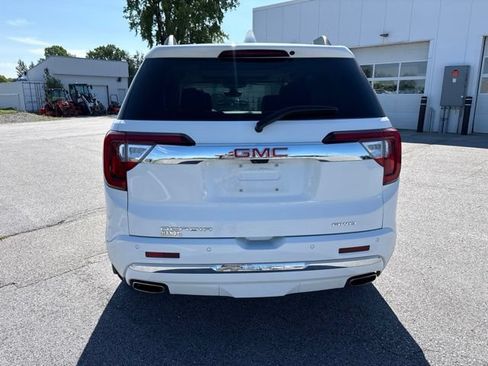 Used 2021 GMC Acadia Denali w/ Denali Technology Package AWD/4WD image 3