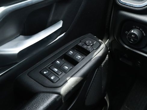 Used 2025 RAM 1500 Big Horn AWD/4WD image 20