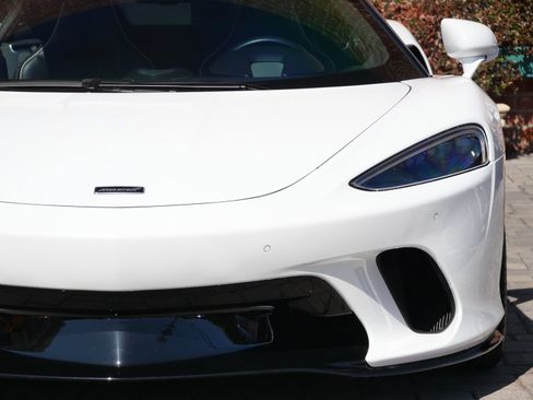 Used 2023 McLaren GT RWD image 6