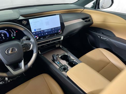 Used 2023 Lexus RX 350h w/ Accessory Package (2T) image 23
