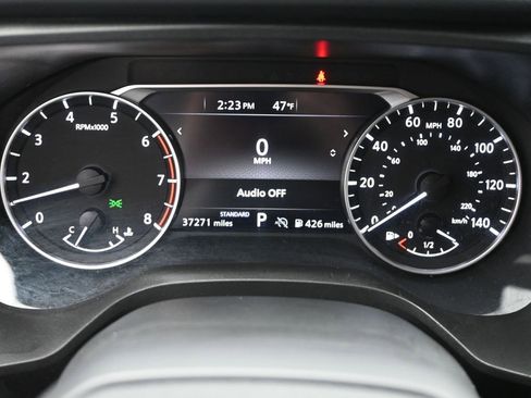 Used 2025 Nissan Rogue SV image 18