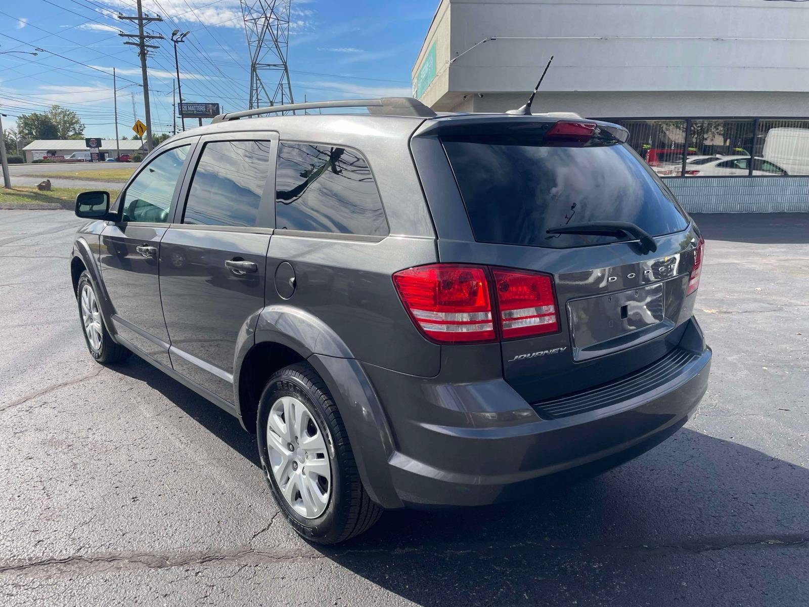 Used 2016 Dodge Journey SE w/ Flexible Seating Group FWD image 5