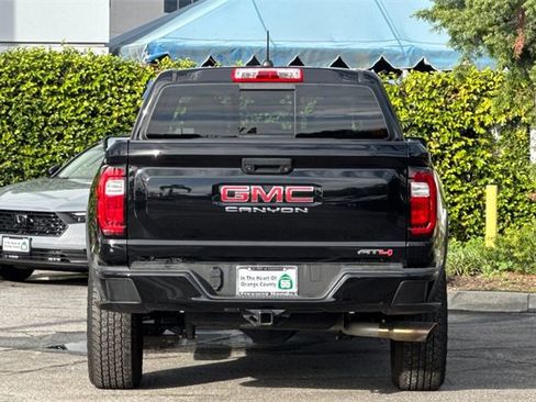 Used 2023 GMC Canyon AT4 image 5