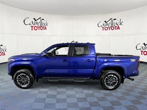 Used 2024 Toyota Tacoma TRD Sport image 4