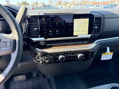 New 2026 GMC Sierra 1500 SLE AWD/4WD image 19