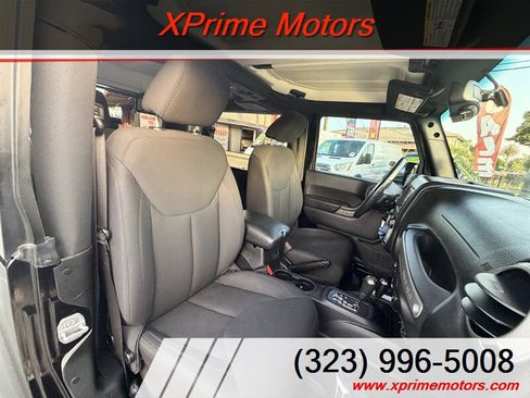 Used 2016 Jeep Wrangler Sport AWD/4WD image 21
