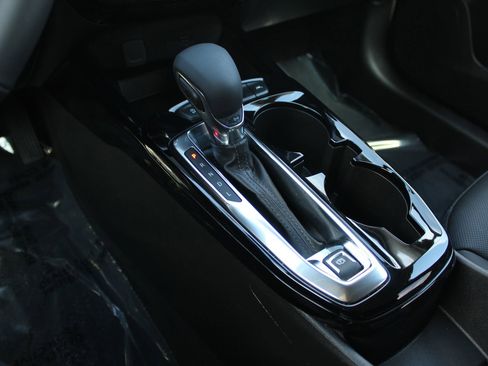 Used 2025 Chevrolet Trax ACTIV w/ Driver Confidence Package image 20