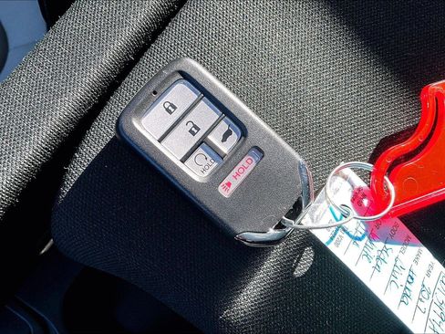 Used 2017 Honda Civic EX image 11