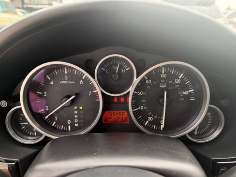 Used 2006 MAZDA MX-5 Miata Grand Touring RWD image 13