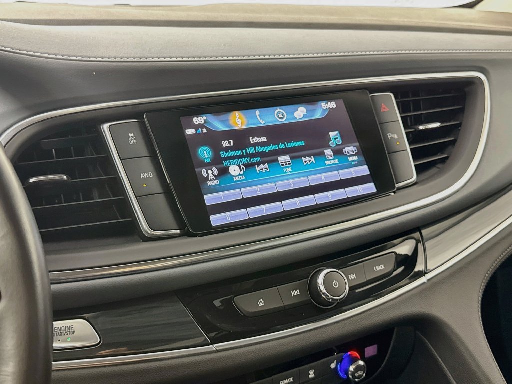 Used 2019 Buick Enclave Essence AWD/4WD image 18