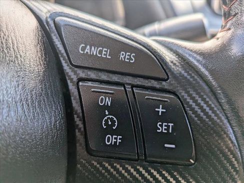 Used 2014 MAZDA MAZDA3 i Touring w/ Technology Package image 11