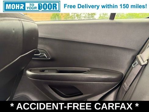 Used 2022 Chevrolet Trax LT AWD/4WD image 42