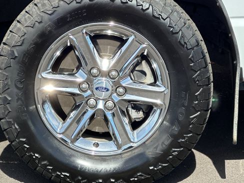 Used 2024 Ford F150 XLT w/ FX4 Off-Road Package image 30