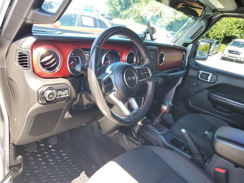 Used 2019 Jeep Wrangler Rubicon AWD/4WD image 10