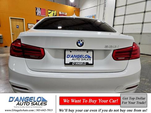 Used 2018 BMW 320i Sedan image 8