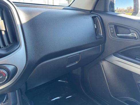 Used 2016 Chevrolet Colorado LT w/ LT Convenience Package image 23